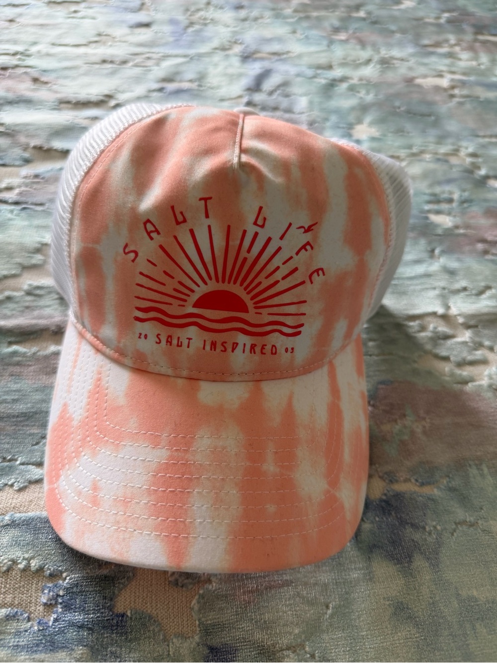 Salt Life Coral and White Tie-Dye Mesh Snapback Hat